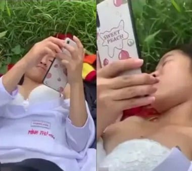 วิดีโอที่ละเอียดอ่อนของนักเรียนสองคนแพร่กระจายอย่างลับ ๆ