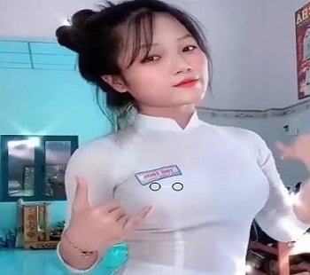 นักเรียนปีที่สามค้นพบความสุขใหม่ ๆ