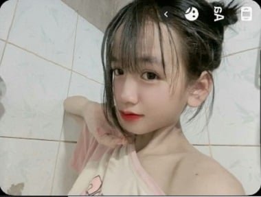mai nhi ยังเด็ก แต่ชอบที่จะสำรวจ