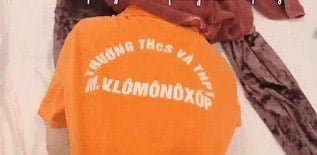 นักเรียนหญิง Lomonoxop สำรวจเพศกับแฟนของเธอ