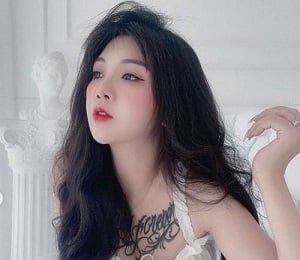 Phuong Min กระตุ้นให้สำรวจเกมกับคนรักของเธอ