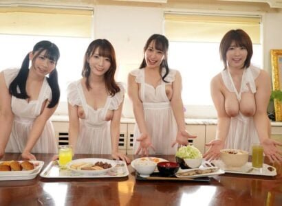 มันเป็นความสุขเมื่อภรรยาสี่คนของฉันพบกันอย่างลับๆตอนกลางคืน